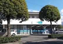 カチタス　西条店の店舗外観の写真