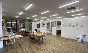 アーキホームライフ　舞鶴店の店内の様子の写真