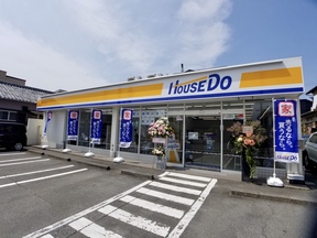 ハウスドゥ  清水花みずき通り  都商事株式会社の店舗外観の写真