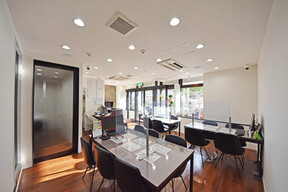 リライフホーム株式会社　横浜北店の店内の様子の写真