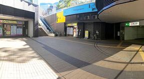 ロイヤルハウジンググループ　ロイヤルハウジング販売(株) 勝どきビュータワー店の店舗外観の写真