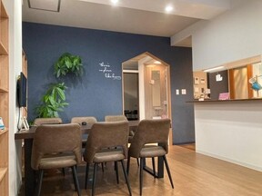 ハウスドゥ！大東野崎店　ラリーケー株式会社の店舗内観の写真