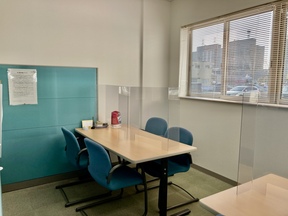 株式会社アルミックホールディングスの店舗内観の写真