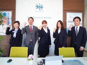 株式会社ハウスリアルティ　ハウスドゥ家・不動産買取専門店  青森中央のスタッフ一同の写真