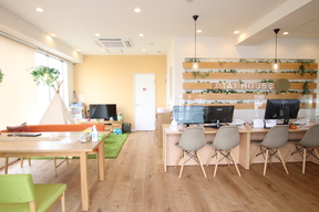 ピタットハウス研究学園店 よつば不動産株式会社の店舗内観の写真