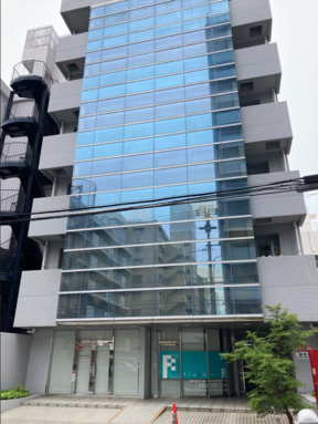 株式会社フラグスの店舗外観の写真