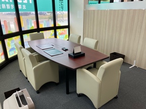 イエステーション 北章宅建株式会社　栗山店の店内の写真