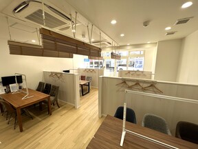 ファミリアホームサービス株式会社　ハウスドゥ 八王子駅北の店舗内観の写真