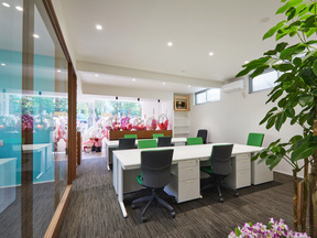 株式会社小出不動産の店舗内観の写真