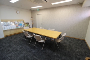 株式会社エンゼル不動産　湯河原店の店舗内観の写真
