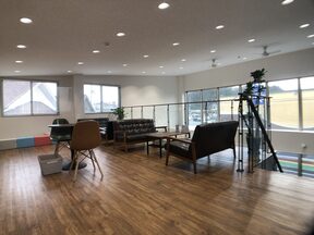 不動産システム株式会社　浜田営業所の店舗内観の写真