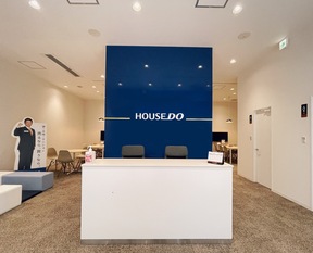 ハウスドゥ　城北公園　株式会社アモレの店舗内観の写真