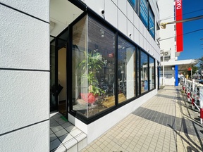 株式会社としぶんの店舗外観の写真