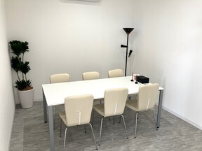 ファミリアホームサービス株式会社　ハウスドゥ 北区城北の店舗内観の写真