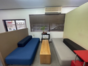 合同会社不動産バンク沖縄の店舗内観の写真