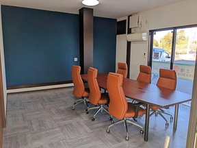 あきやの未来　株式会社レステコホーム　桜川店の店舗内観の写真