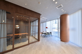株式会社ウィル　北千住営業所の店内の様子の写真